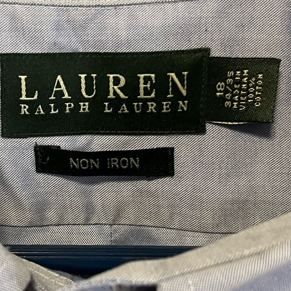 Ralph Lauren Light Blue Casual Button Down Shirt no iron - Picture 2 of 3